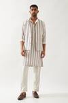 Buy_Son of A Noble Snob_Ivory Linen Madox Catkin Bundi Set _at_Aza_Fashions
