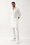Buy_Son of A Noble Snob_White Linen Printed Slim Fit Kurta Set _Online_at_Aza_Fashions