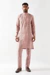 Buy_Son of A Noble Snob_Pink Linen Printed Slim Fit Kurta Set _Online_at_Aza_Fashions