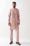 Buy_Son of A Noble Snob_Pink Linen Kaden Plain Kurta Set _at_Aza_Fashions