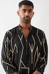 Son of A Noble Snob_Black Linen Printed Slim Fit Kurta Set _at_Aza_Fashions