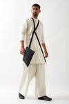 Buy_Son of A Noble Snob_Ivory Linen Caterpillar Textured Kurta Set 