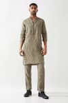 Son of A Noble Snob_Olive Green Linen Printed Slim Fit Kurta Set _Online_at_Aza_Fashions