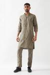 Buy_Son of A Noble Snob_Olive Green Linen Printed Slim Fit Kurta Set _Online_at_Aza_Fashions