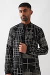 Son of A Noble Snob_Black Linen Embroidery Hand Kurta Set _Online_at_Aza_Fashions