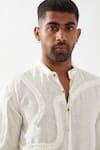 Buy_Son of A Noble Snob_White Linen Felix Kurta In 