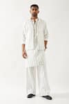 Buy_Son of A Noble Snob_White Linen Madox Vine Printed Bundi _at_Aza_Fashions