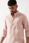 Shop_Son of A Noble Snob_Pink Linen Slim Fit Floral Print Kurta 