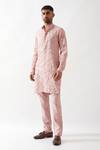 Buy_Son of A Noble Snob_Pink Linen Slim Fit Printed Kurta _Online_at_Aza_Fashions
