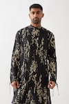 Buy_Son of A Noble Snob_Black Linen Slim Fit Printed Kurta 