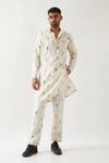 Buy_Son of A Noble Snob_Ivory Linen Slate Stamp Kurta _Online_at_Aza_Fashions