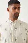 Buy_Son of A Noble Snob_Ivory Linen Slate Stamp Kurta 