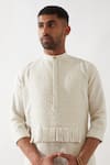Shop_Son of A Noble Snob_Ivory Linen Basket Weave Kurta 