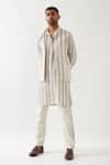 Shop_Son of A Noble Snob_Ivory Linen Classic Printed Bundi _Online_at_Aza_Fashions