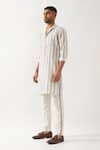 Buy_Son of A Noble Snob_Ivory Linen Printed Slim Fit Kurta _Online_at_Aza_Fashions