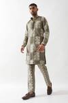 Son of A Noble Snob_Olive Green Linen Slim Fit Printed Kurta _Online_at_Aza_Fashions