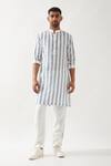 Buy_Son of A Noble Snob_White Linen Blake Catkin Printed Slim Fit Kurta _at_Aza_Fashions