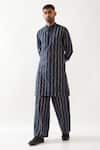 Buy_Son of A Noble Snob_Navy Linen Printed Slim Fit Kurta Set _Online_at_Aza_Fashions