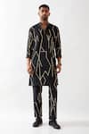 Son of A Noble Snob_Black Linen Printed Slim Fit Kurta _Online_at_Aza_Fashions