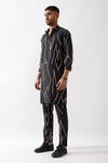 Buy_Son of A Noble Snob_Black Linen Printed Slim Fit Kurta _Online_at_Aza_Fashions