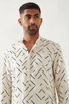 Son of A Noble Snob_Ivory Linen Applique Printed Slim Fit Kurta _Online_at_Aza_Fashions