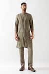 Buy_Son of A Noble Snob_Olive Green Linen Caterpillar Texture Kurta _at_Aza_Fashions