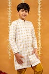 JILMIL DREAMWEAR_Off White Embroidery Printed Kurta Set _at_Aza_Fashions