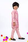Shop_JILMIL DREAMWEAR_Pink Embroidery Floral Print Kurta Set _Online_at_Aza_Fashions