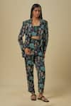 Buy_Payal Singhal_Black Open , Scoop Crane Print Pant Set _at_Aza_Fashions