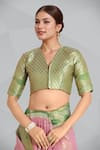 Buy_Samyukta Singhania_Mauve Embroidery, Zari V-neck Pink Banarasi Tissue Silk Saree 