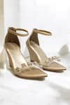 THE ALTER_Gold Crystals Embellished Clear Strap Wedges _Online