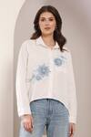 Buy_Saaj by Ankita_White Cotton Embroidery Collared Petal Script Shirt _Online_at_Aza_Fashions