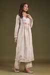 Buy_Label Niti Bothra_Ivory Silk, Chanderi Embroidery V-neck Noor Kurta Set _Online_at_Aza_Fashions