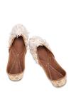Shop_5elements_Off White Designer Niva Jutti _at_Aza_Fashions