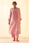 Buy_JANKI INDIA_Pink Chanderi Embroidery Round Neck Kurta Set With Pant _at_Aza_Fashions