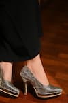 Shop_Miraki_Black Embroidery Brocade And Gold Pumps 