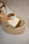 Buy_Miraki_Gold Block Heels With Stitching Details _Online