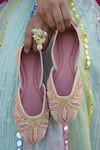 Buy_Vaidaan_Pink Rosy Embellished Jutti _at_Aza_Fashions