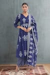 Buy_Samyukta Singhania_Blue Muslin Print Floral V Neck Angarkha Kurta Set _at_Aza_Fashions