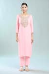 Samyukta Singhania_Pink Kurta Georgette Embroidery Floral Round Pittan And Pant Set _Online_at_Aza_Fashions