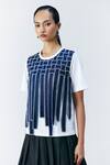 Buy_Mellowdrama_White Cotton Crew Neck Weave Work T-shirt _at_Aza_Fashions