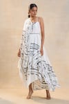 Shop_Vedika M_White Chevron Shell V Neck Draped Dress _Online_at_Aza_Fashions