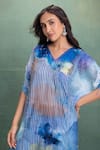 Shop_Kahani Lush_Blue Cotton, Silk Embroidery V-neck Printed Kurta Pant Set _Online_at_Aza_Fashions