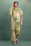 Buy_Kahani Lush_Green Cotton, Silk Embroidery V-neck Digital Print Kurta Set _at_Aza_Fashions