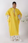 Buy_Nikasha_Yellow Cotton Round Neck Chilly Print Kaftan _at_Aza_Fashions