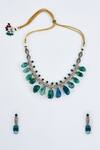 Shop_Vivinia By Vidhi Mehra_Green Zari Emerald Synthetic Designer Jewellery Set _at_Aza_Fashions
