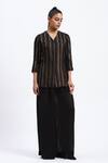 Buy_ABRAHAM AND THAKORE_Gold Georgette Foil Printing V-neck Cutwork Tunic 