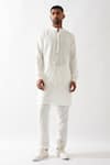 Son of A Noble Snob_White Linen Applique Kurta _Online_at_Aza_Fashions