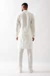 Shop_Son of A Noble Snob_White Linen Applique Kurta _at_Aza_Fashions