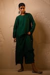 Buy_Avaha_Emerald Green Silk, Cotton Round Neck Dola Kurta Set _at_Aza_Fashions